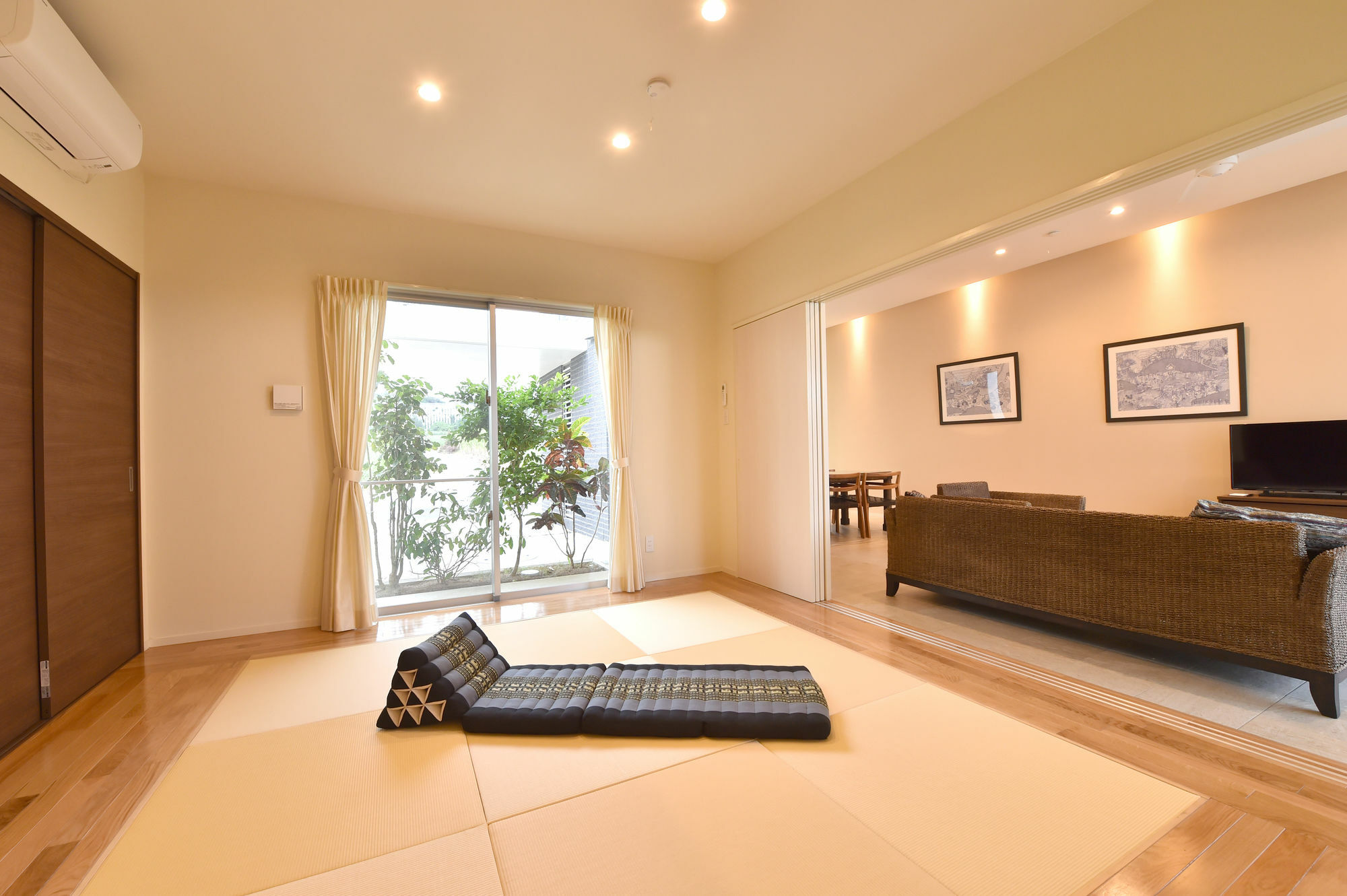 Feliz Villa Suite Miyakojima Ueno Exterior foto